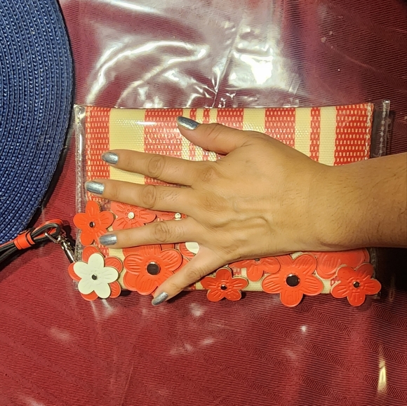 Parfois wristlet used once - Picture 3 of 8